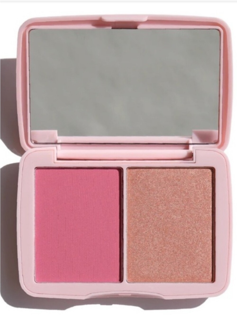 Half Caked Girls Tour Double
Dipper Blush/Highlighter - New in box - Picture 2 of 5